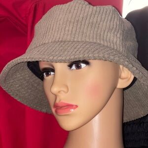 SAN DIEGO HAT COMPANY Pepin Corduroy Bucket Hat in Sage